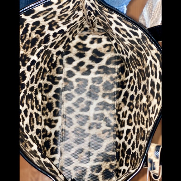 Guess reversible tote San Galgano - Picture 3 of 4